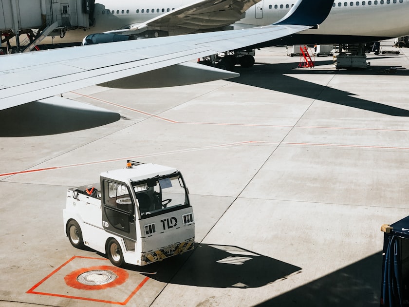 Optimizing Airport Ground Equipment